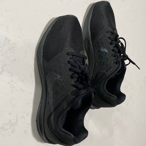 Nike Downshifter 7 Running Shoes